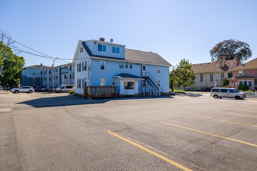 More Photos Of 52 Highland St, Worcester Office For Lease