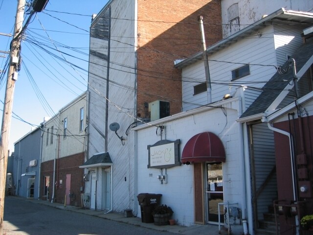 More Photos Of 130-134 S Main St, Eaton Rapids Storefront Retail Residential For Sale