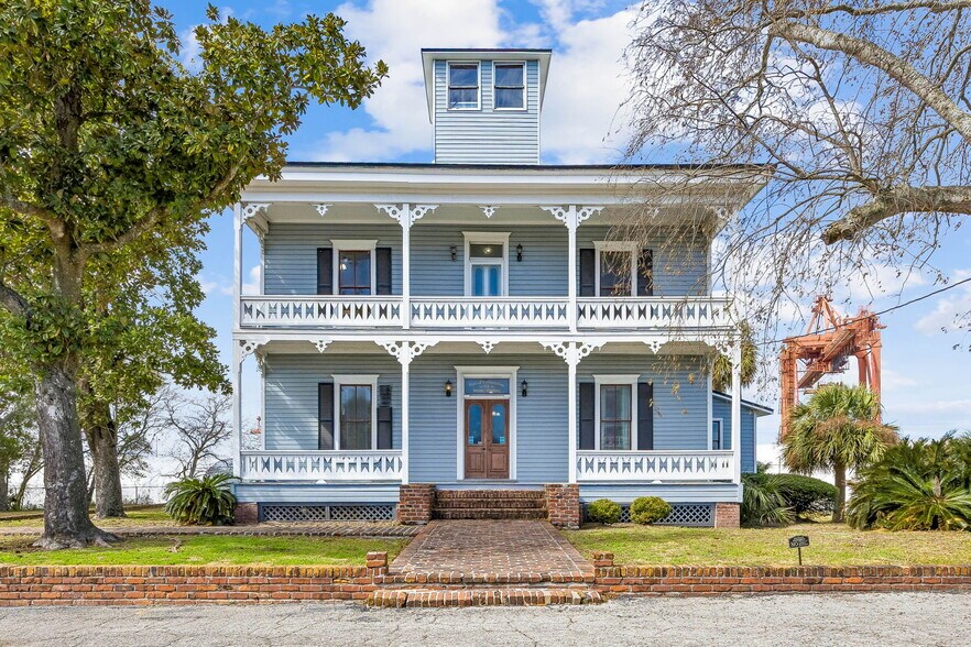 Primary Photo Of 501 N 3rd St, Fernandina Beach Office For Sale
