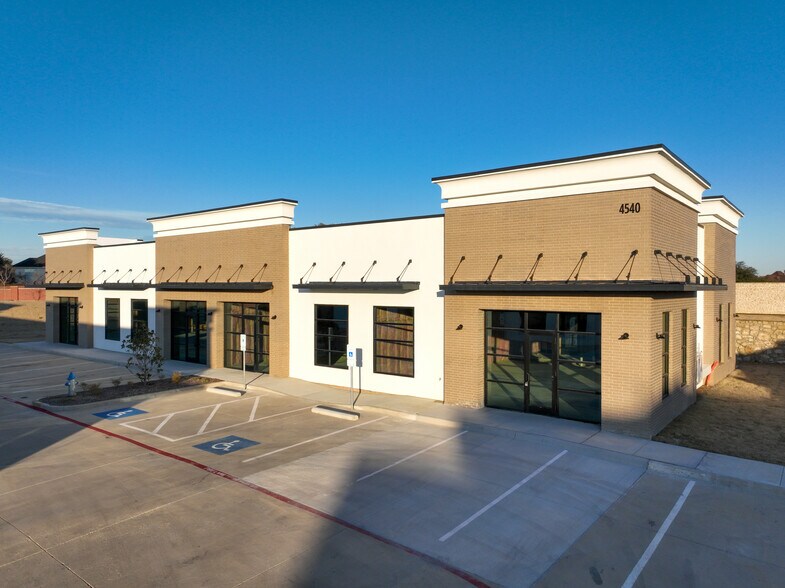 More Photos Of 4540 N MacArthur Blvd, Irving Medical For Sale