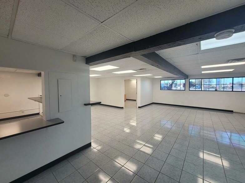 More Photos Of 241 W Cottonwood Ln, Casa Grande Office For Lease