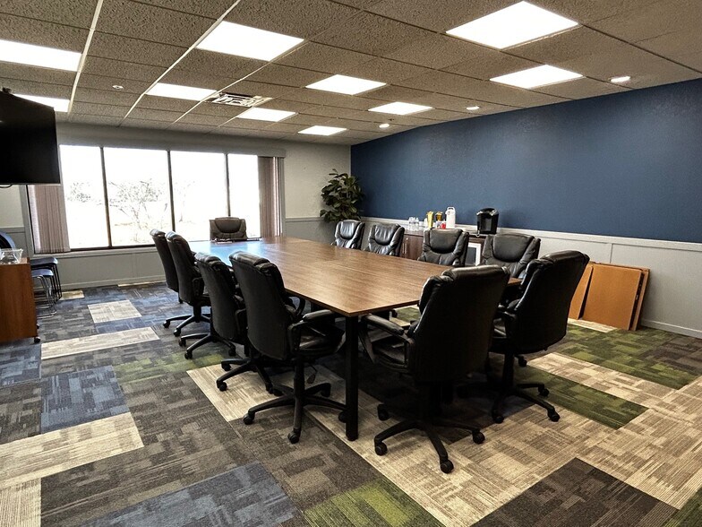 More Photos Of 811-813 Stockton Ave, Fort Collins Warehouse For Sale