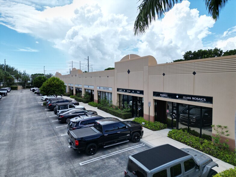 More Photos Of 4875 Park Ridge Blvd, Boynton Beach Light Distribution For Lease