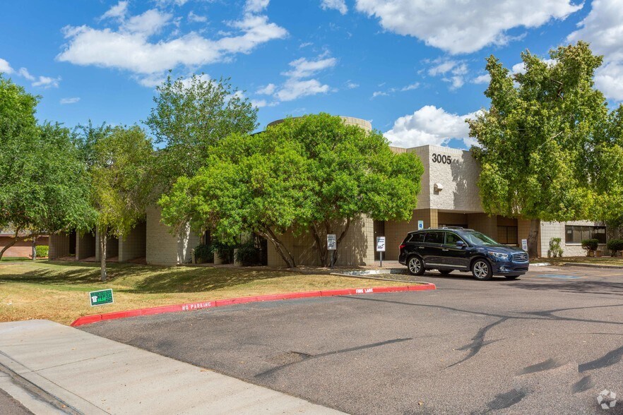 More Photos Of 3005 S 48th St, Tempe Warehouse For Lease