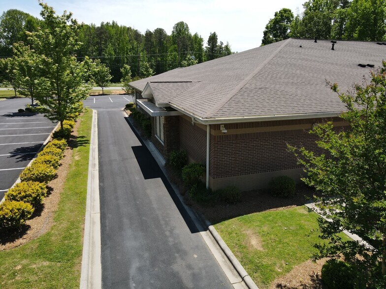 More Photos Of 2090 S US 29 Hwy, China Grove Office For Sale