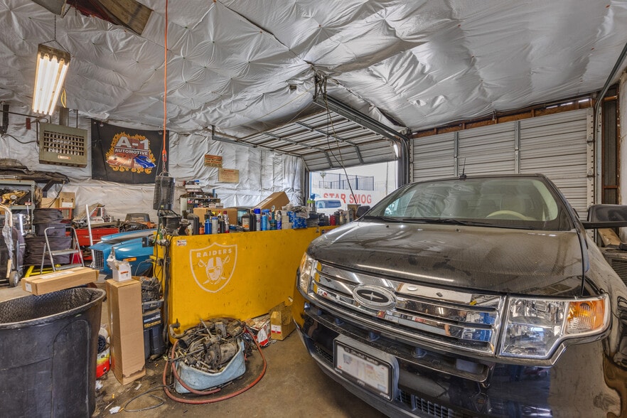 More Photos Of 2000 Union Ave, Bakersfield Auto Repair For Sale