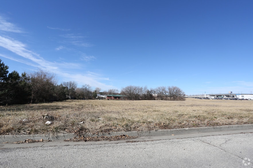 More Photos Of 129th & Somerset Dr, Olathe Land For Sale