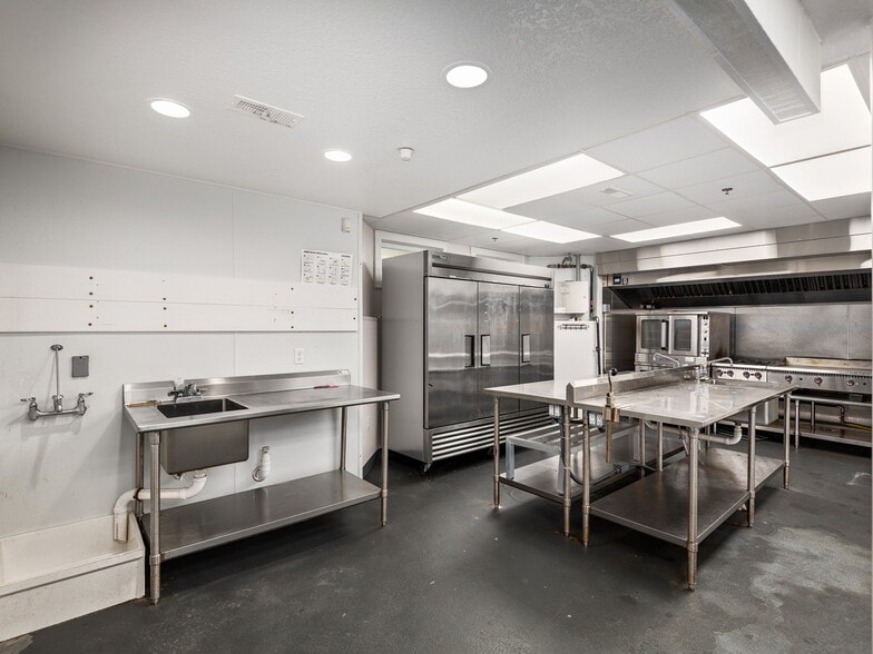 More Photos Of 447 Lily Pad Ln, Flat Rock Lodge Meeting Hall For Sale