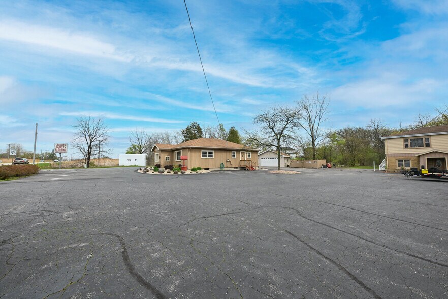 More Photos Of 26001 75th St, Salem Freestanding For Sale