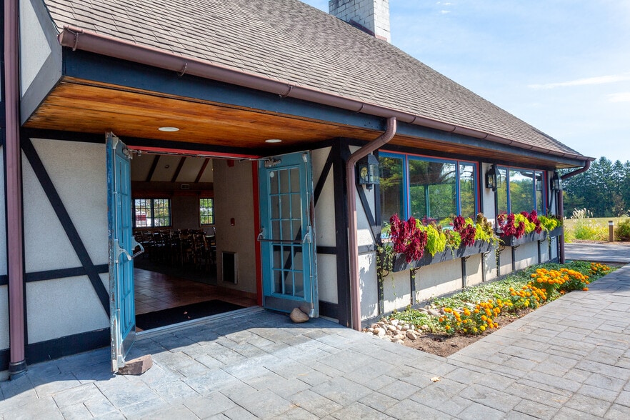 More Photos Of 394 Route 31 N, Ringoes Golf Course Driving Range For Sale