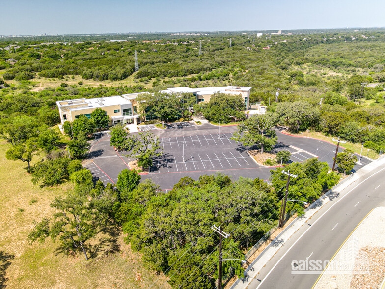 More Photos Of 17339 Redland Rd, San Antonio Office For Lease