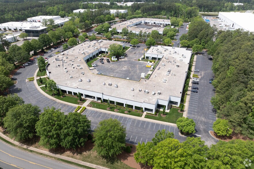 More Photos Of 4025 Stirrup Creek Dr, Durham Research And Development For Lease