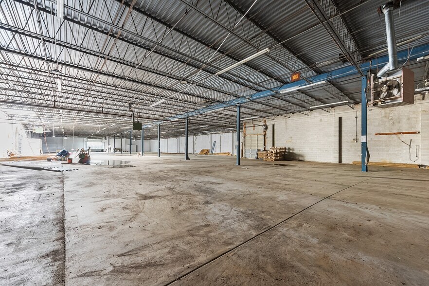 More Photos Of 50 Hulmeville Ave, Penndel Warehouse For Sale
