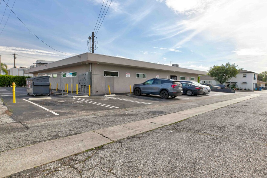 More Photos Of 111 S Garfield Ave, Montebello Medical For Lease