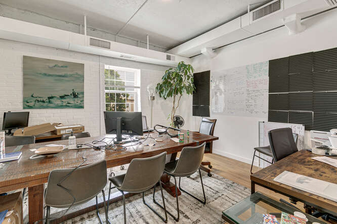 More Photos Of 1658 Lafayette St, Denver Office For Sale