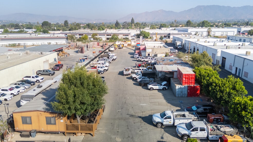 More Photos Of 669 Arroyo St, San Fernando Manufacturing For Sale