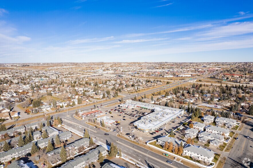 More Photos Of 8060 Silver Springs Blvd NW, Calgary Unknown For Lease