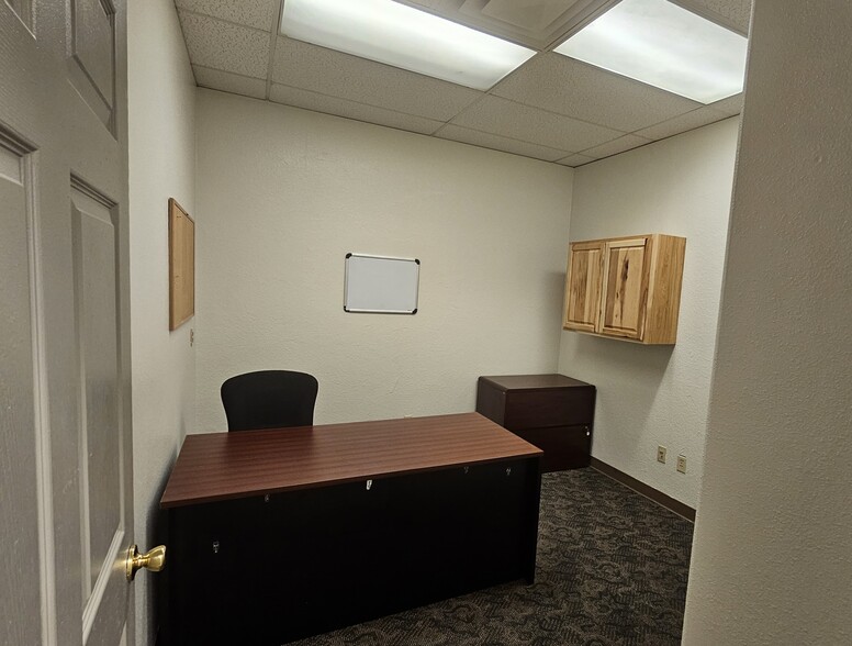 More Photos Of 637 North Ave, Grand Junction Office For Lease