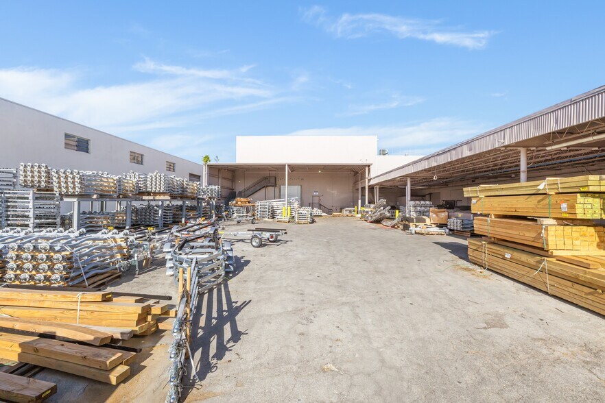 More Photos Of 14705 NW 25th Ct, Opa-locka Warehouse For Sale