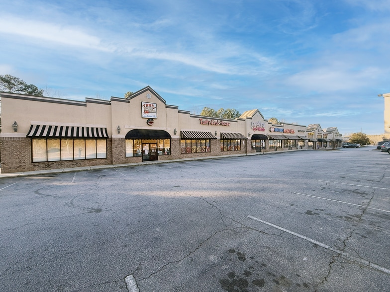 Primary Photo Of 6880 Douglas Blvd, Douglasville General Retail For Lease
