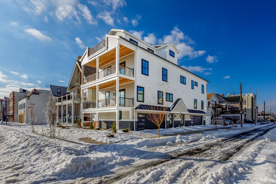 Primary Photo Of 5201 Atlantic ave, Ventnor City Apartments For Sale