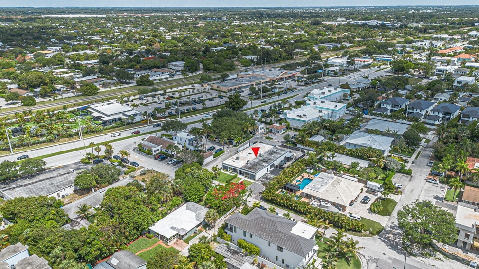More Photos Of 705 Bond Way, Delray Beach Showroom For Sale