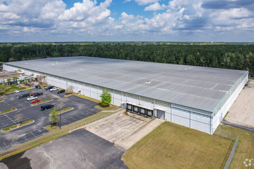 More Photos Of 175 McQueen Blvd, Summerville Manufacturing For Lease