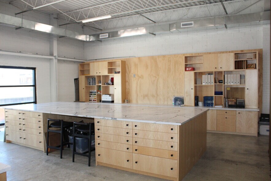 More Photos Of 117 W Main St, Coldwater Office For Lease