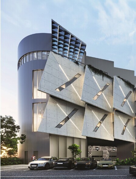 More Photos Of 7022 Old Katy Rd, Houston Loft Creative Space For Lease