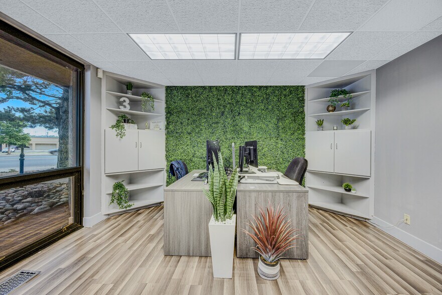 More Photos Of 2301 E Pikes Peak Ave, Colorado Springs Coworking Space