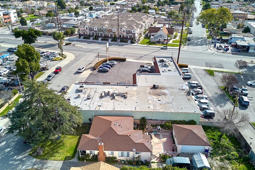 More Photos Of 4591-4597 Peck Rd, El Monte Unknown For Lease