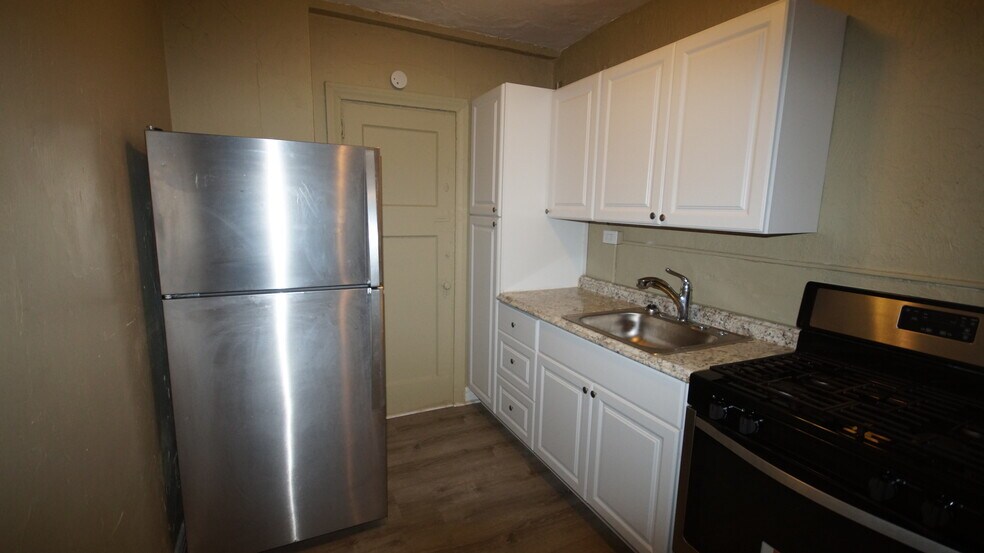 More Photos Of 807 Clara Ave, Saint Louis Apartments For Sale