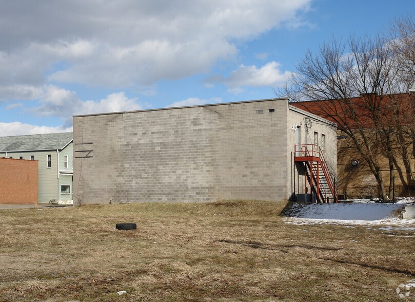 More Photos Of 234-236 W 6th St, East Liverpool Medical For Sale