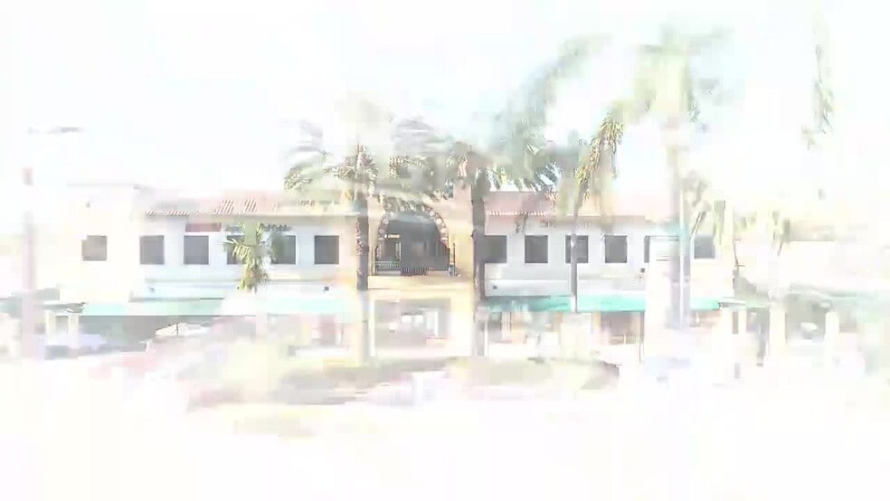 More Photos Of 3565-3599 NE 207th St, Aventura Unknown For Lease