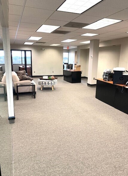 More Photos Of 495 Old Connecticut Path, Framingham Office For Sale
