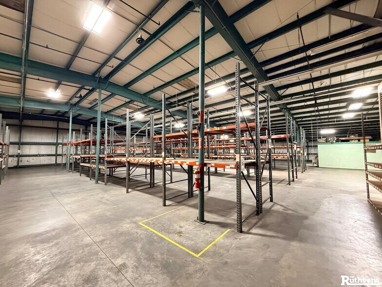 More Photos Of 3310 Reynolds Rd, Lakeland Warehouse For Sale