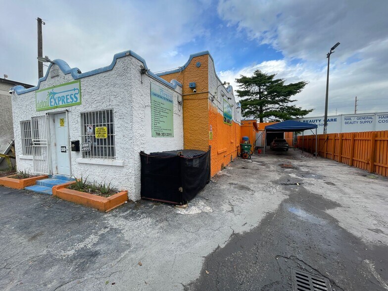 More Photos Of 1341 NW 20th St, Miami Freestanding For Lease
