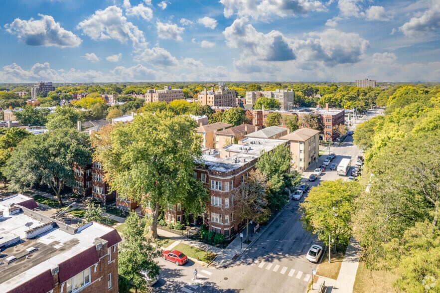 More Photos Of 6700 S Clyde Ave, Chicago Apartments For Sale