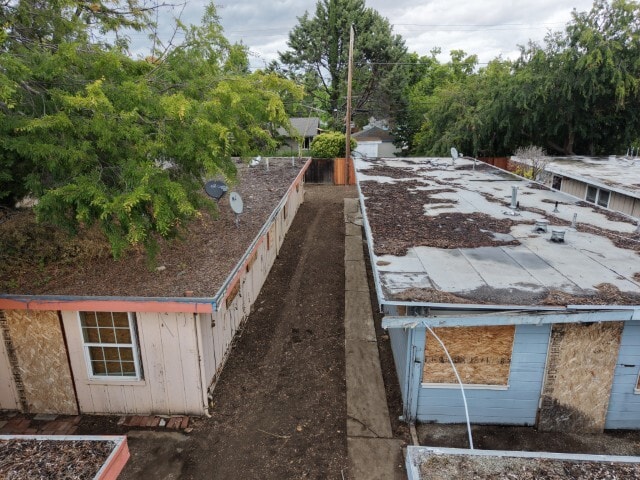 Primary Photo Of 2611 Alma St, Palo Alto Apartments For Sale