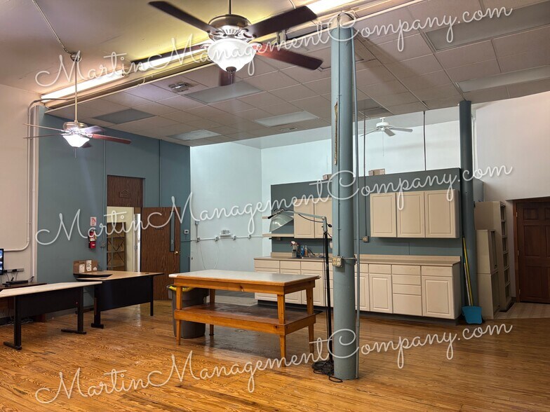 More Photos Of 214 W Main St, Sedalia Storefront Retail Office For Lease