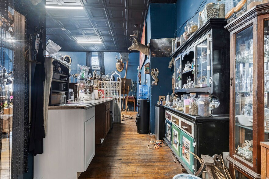 More Photos Of , Columbus Unknown For Sale