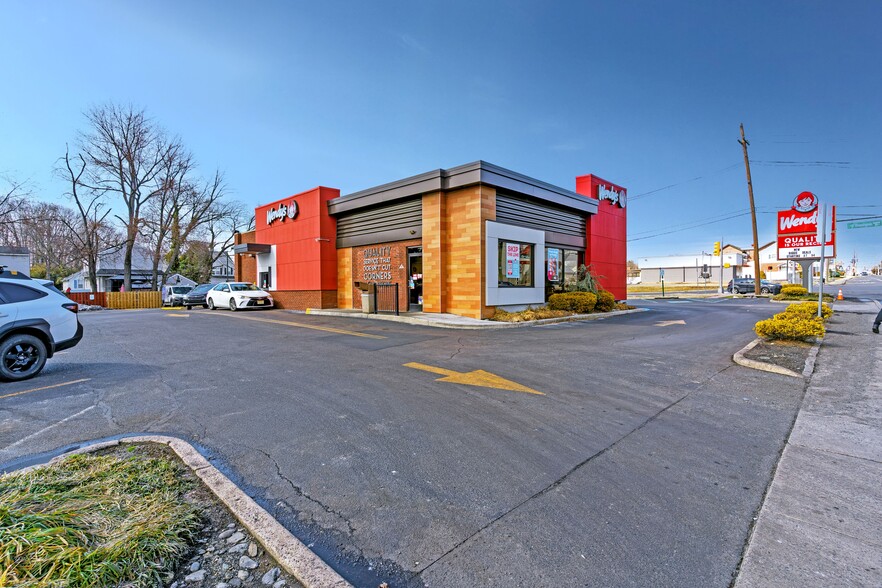 More Photos Of 300 S Black Horse Pike, Bellmawr Fast Food For Sale