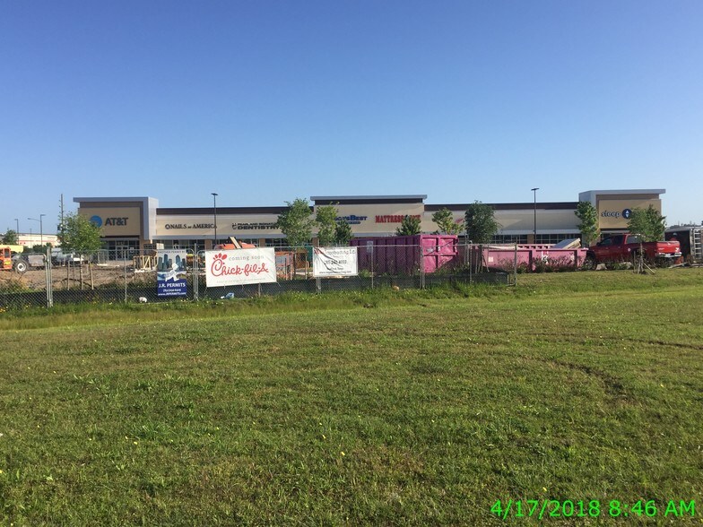 More Photos Of 3609 Business Center Dr, Pearland General Retail For Sale