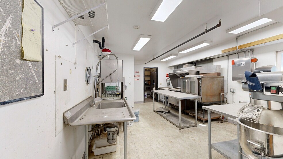 More Photos Of 700 NE California St, Pullman Apartments For Sale