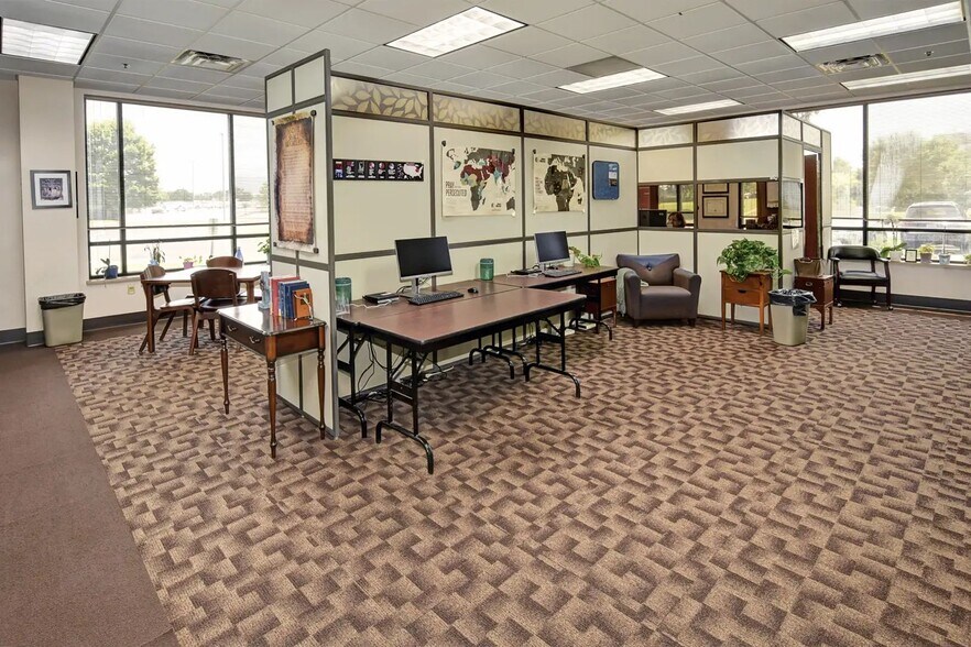 More Photos Of 1500 Alliant Ave, Louisville Schools For Sale