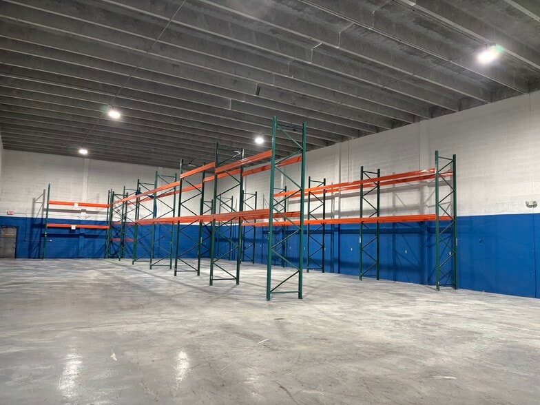 More Photos Of 3750 NW 114th Ave, Miami Warehouse For Lease