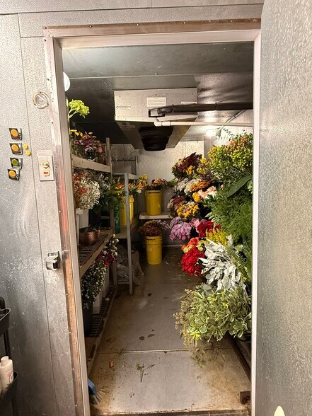 More Photos Of 72 Main St, Bellville Storefront Retail Office For Sale