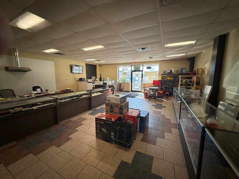 More Photos Of 222 Dix Ave, Glens Falls Freestanding For Lease