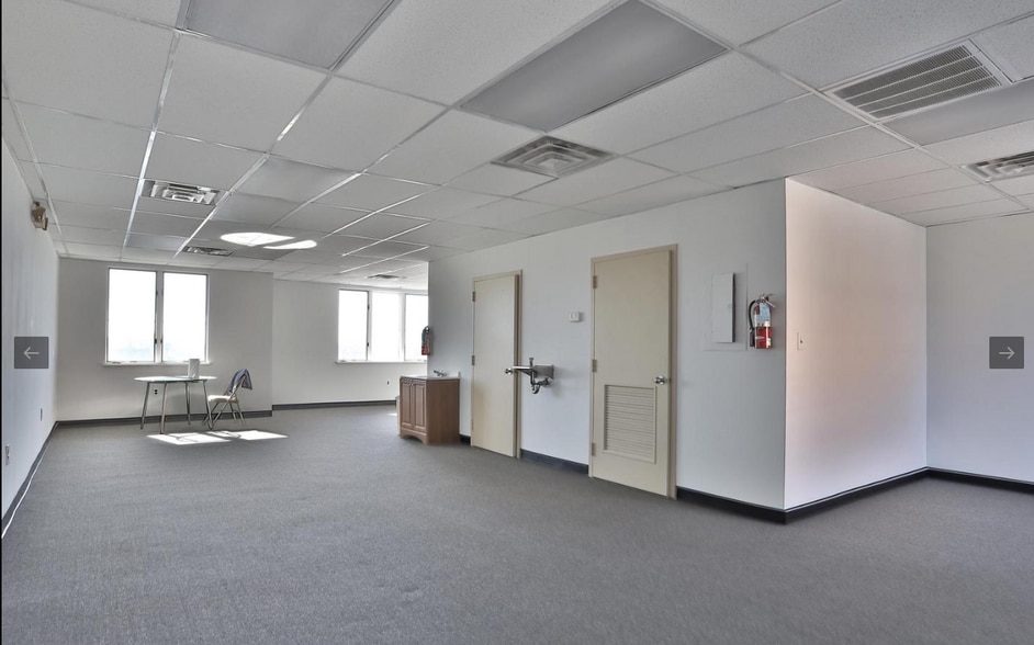 More Photos Of 6400 Seven Corners Pl, Falls Church Office For Sale