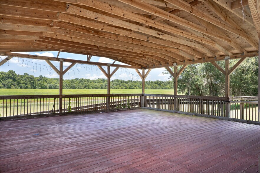 More Photos Of 11734 Jefferson Rd, Thonotosassa Schools For Sale